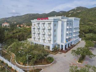 minh dam hotel and restaurant
