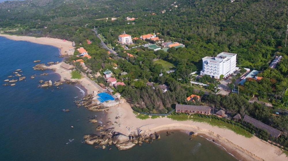 minh dam hotel and restaurant