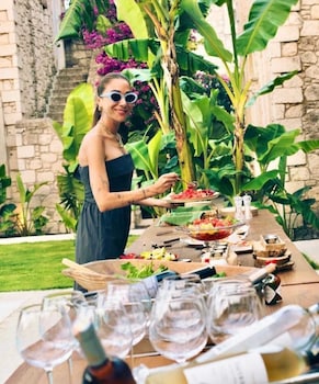 manastir alacati hotel