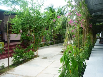 minh anh garden hotel