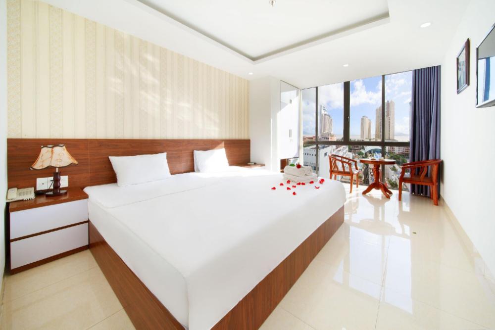 ha nhung hotel nha trang