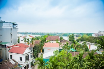 hue four seasons hotel