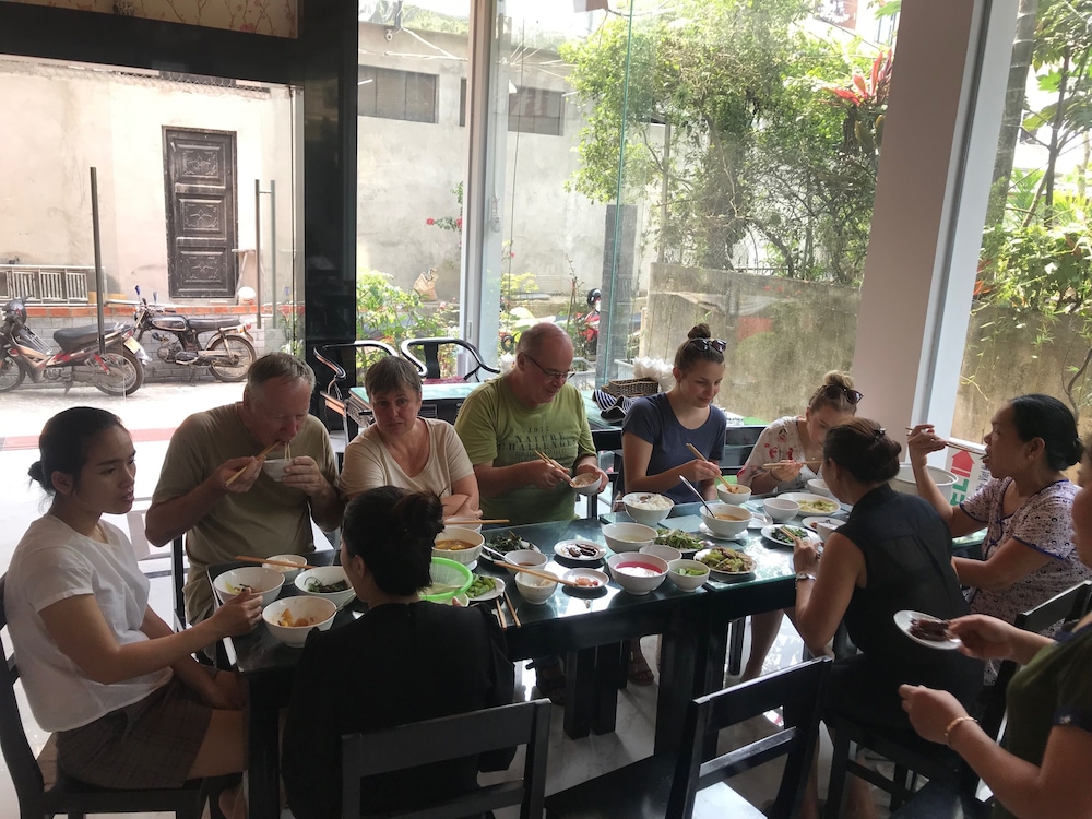 hue four seasons hotel