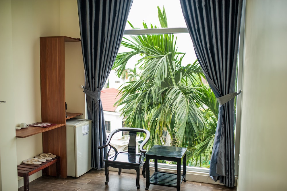 hue four seasons hotel