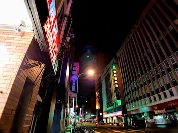 new may flower hotel