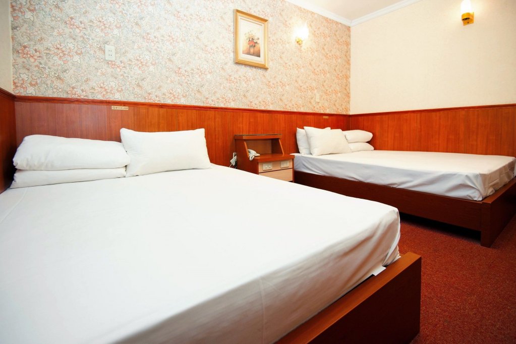 new may flower hotel