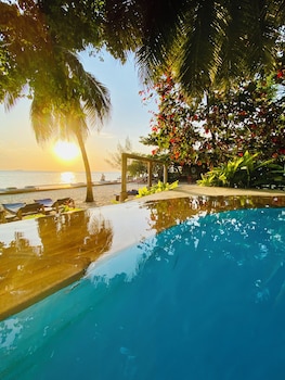 Mangrove Lodge,Changuu Island>>Bububu,3 star