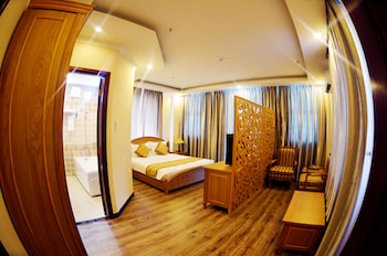 madella hotel