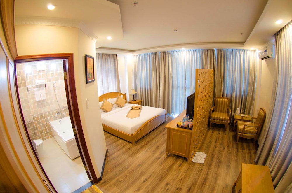 madella hotel