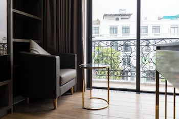 luxhome mekong hotel