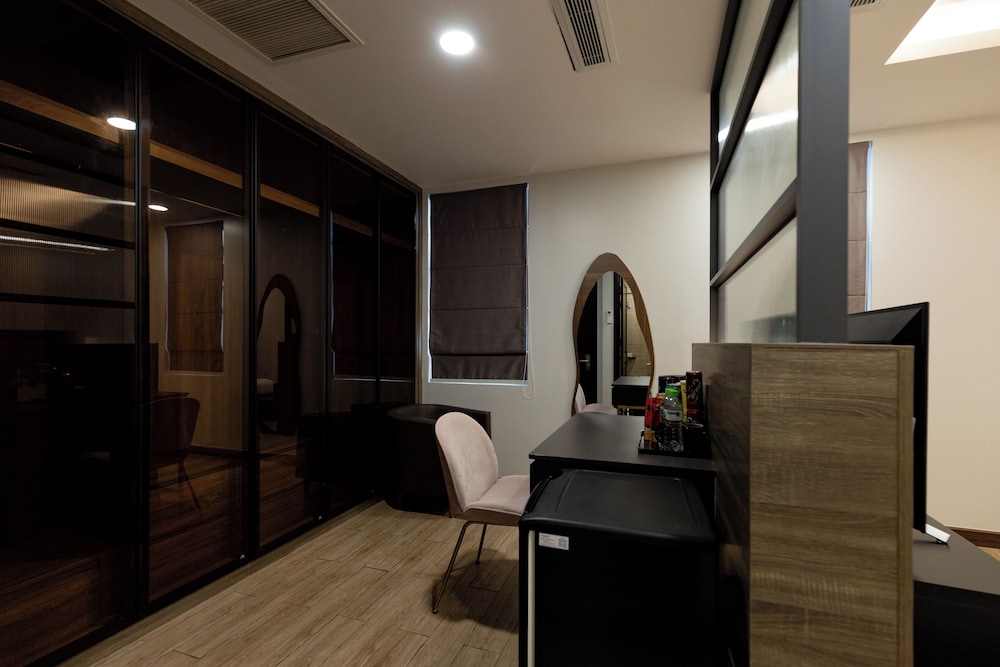 luxhome mekong hotel