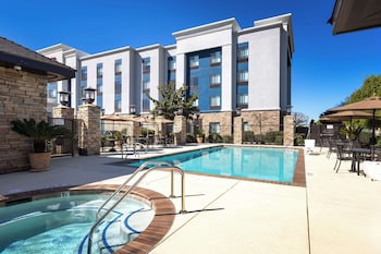 hampton inn and suites manteca