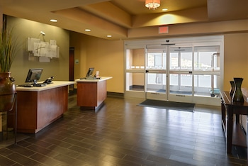 holiday inn express and suites globe by ihg