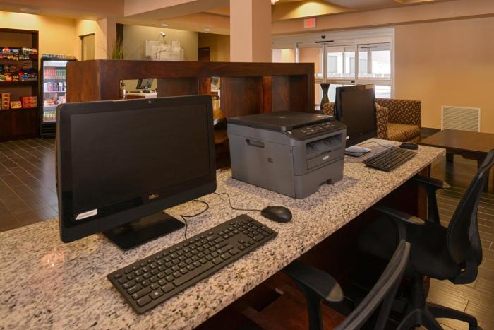 holiday inn express and suites globe by ihg