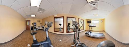 holiday inn express and suites globe by ihg