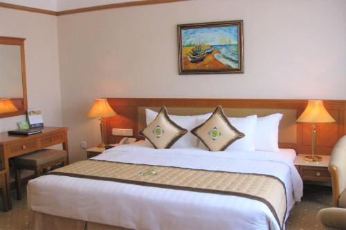 a25 luxury hotel