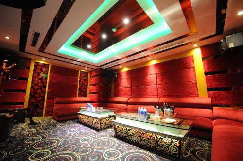 a25 luxury hotel