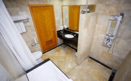 a25 luxury hotel