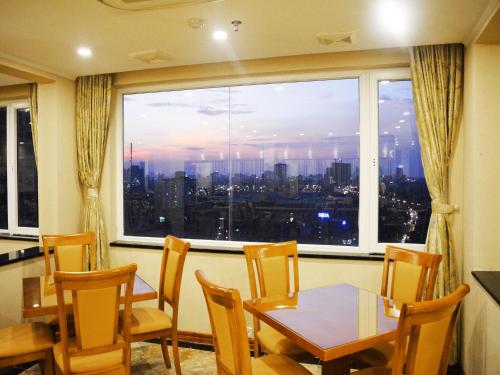 a25 luxury hotel