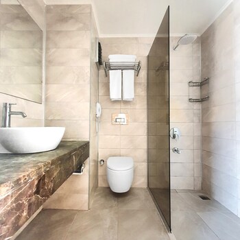 ozgur bey spa hotel adult only