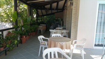 Cicek Otel & Apartments,Fethiye>>Dalaman,1 star