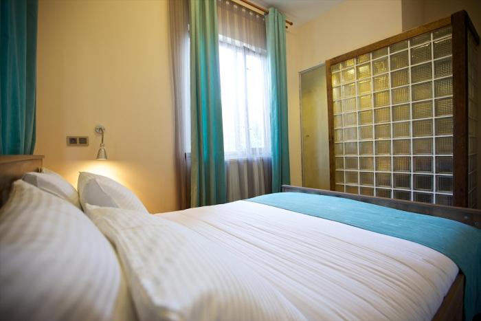 miro mara boutique hotel and lounge bar