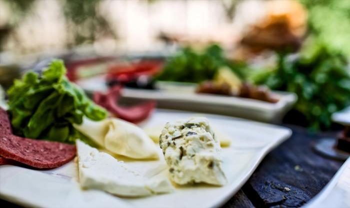 miro mara boutique hotel and lounge bar