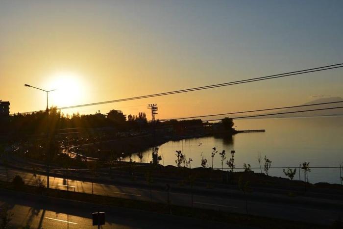 miro mara boutique hotel and lounge bar