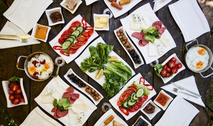 miro mara boutique hotel and lounge bar