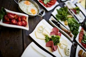 miro mara boutique hotel and lounge bar