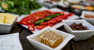 miro mara boutique hotel and lounge bar