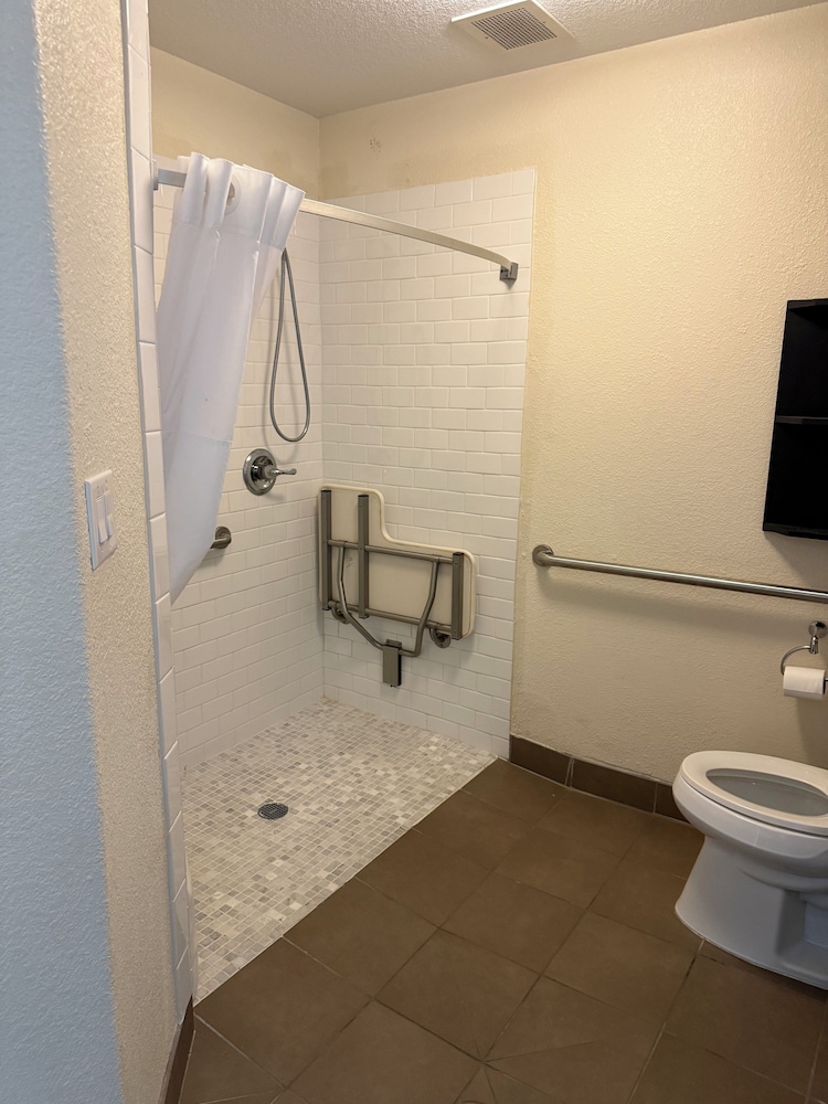candlewood suites cotulla by ihg