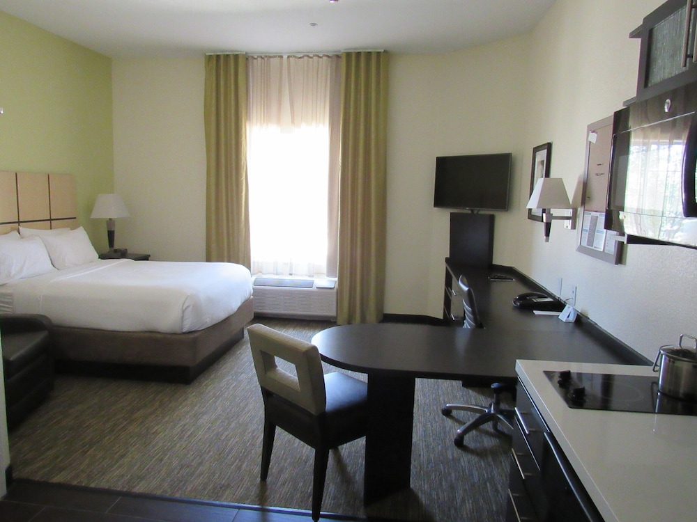 candlewood suites cotulla by ihg