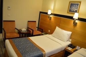 Durrat Al Eiman Hotel,Near Bin Dawood,3 star