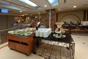 durrat al eiman hotel
