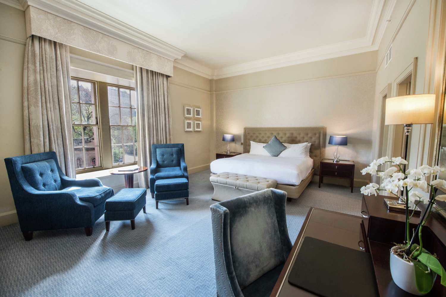 waldorf astoria edinburgh the caledonian
