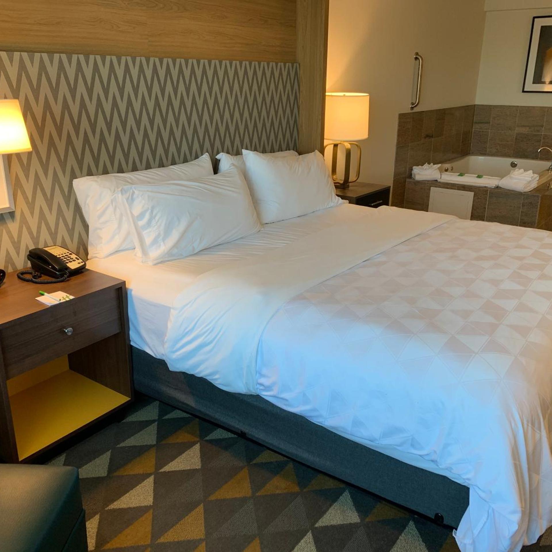 holiday inn martinsburg by ihg