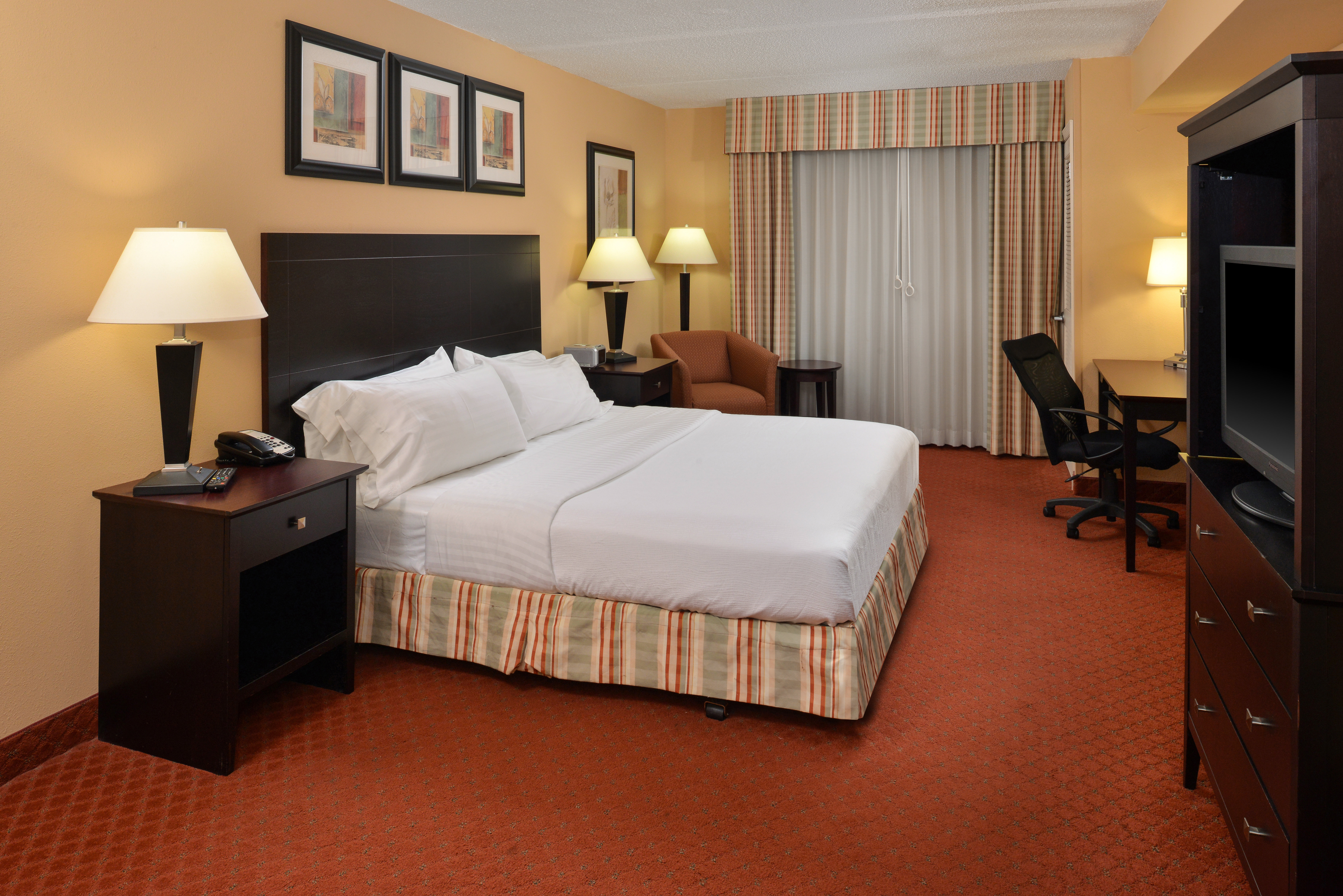 holiday inn martinsburg by ihg