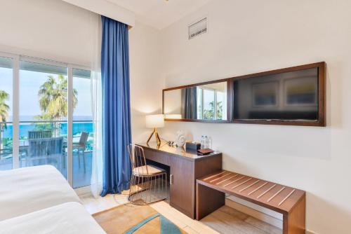 radisson blu resort fujairah