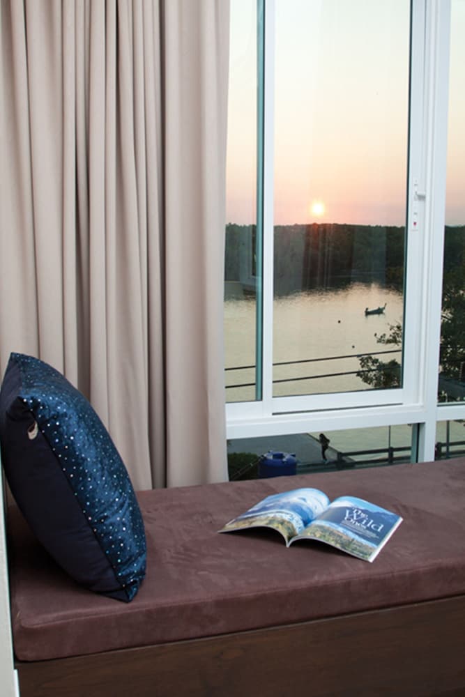 krabi river view hotel