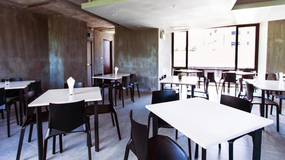 b2 phuket boutique and budget hotel