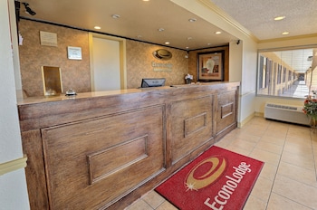 econo lodge mcalester