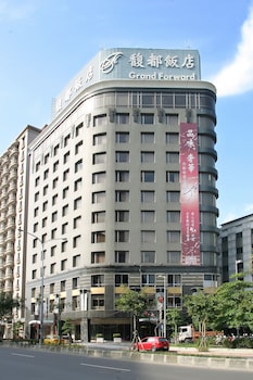 Grand Forward Hotel,Luzhou>>Banqiao,4 star
