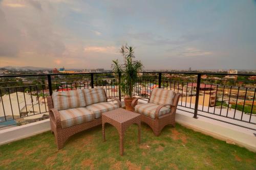 zerenity hotel and suites