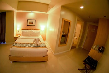 zerenity hotel and suites