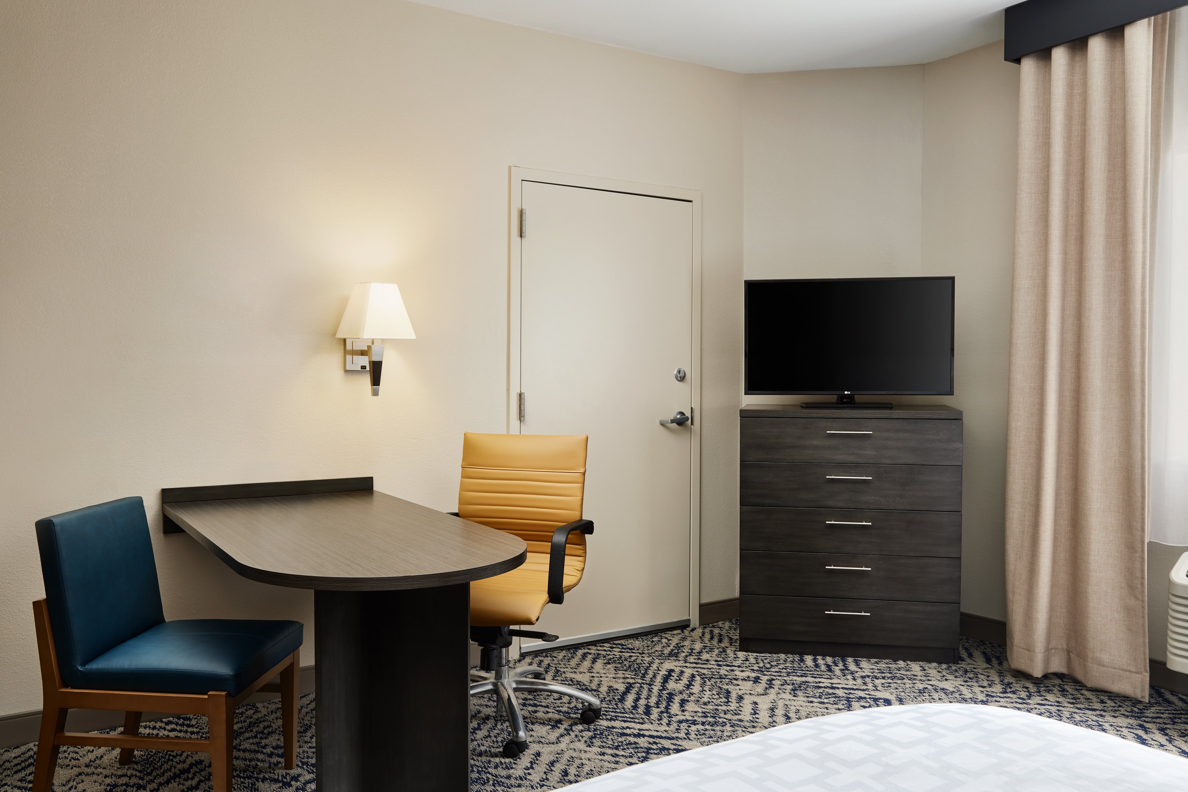 candlewood suites i 26 at northwoods mall by ihg