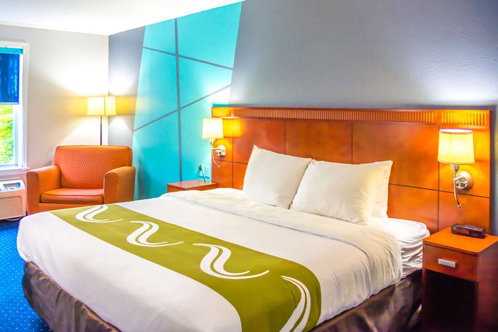 quality inn merrimack nashua