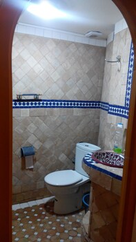 pasta plaza hotel