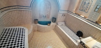 pasta plaza hotel