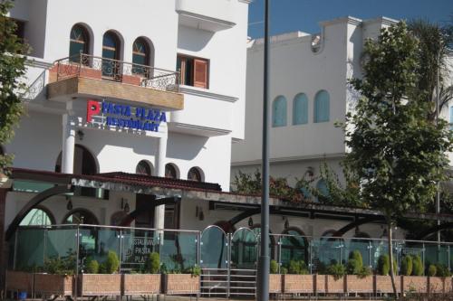 pasta plaza hotel